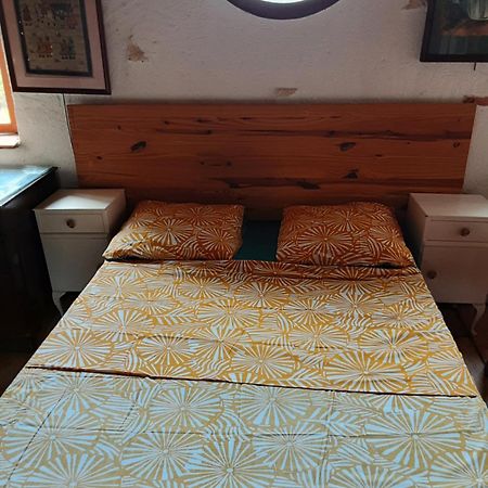 La Graule Otel Saint-Colomb-de-Lauzun Dış mekan fotoğraf